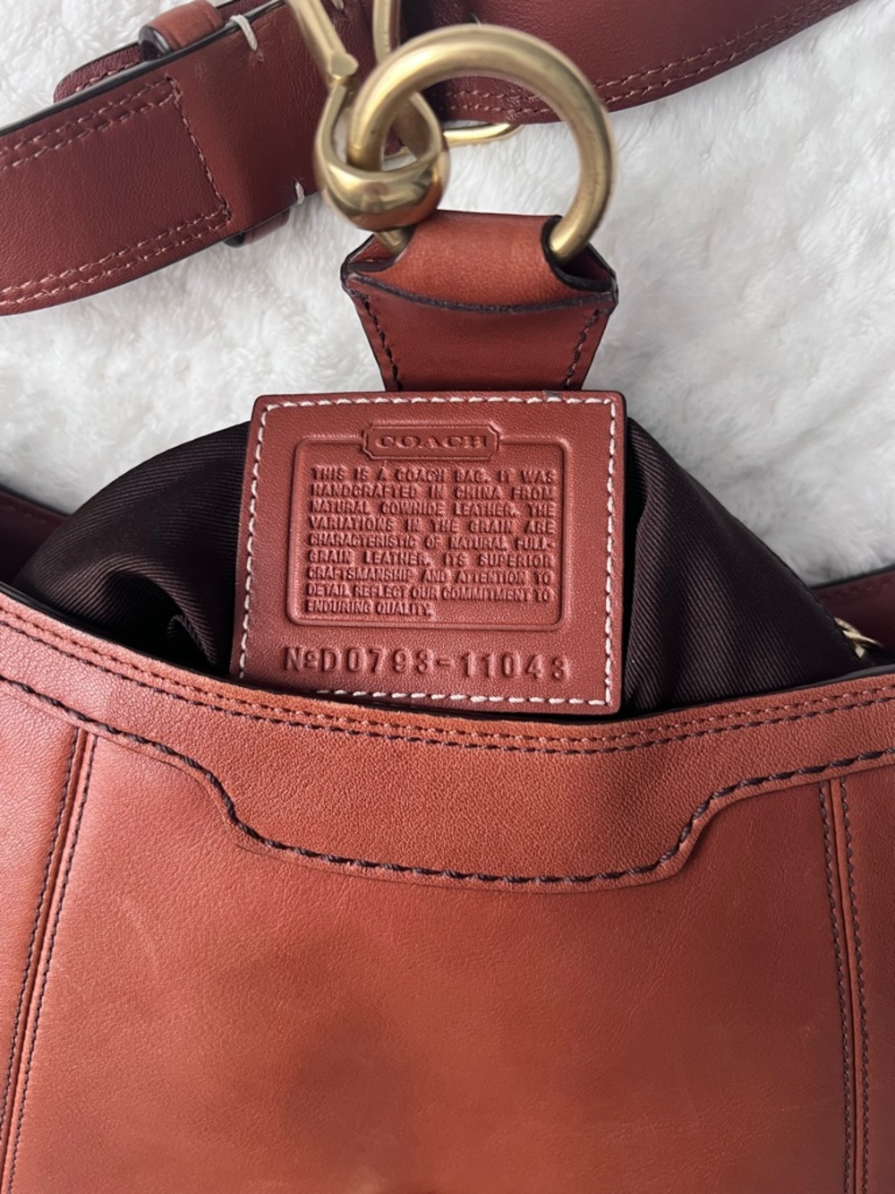 Coach Hampton Hobo Purse - Picture 5 of 5